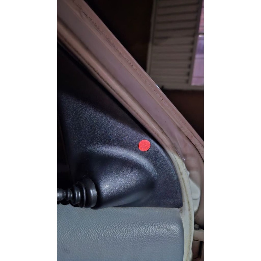 Ford Fiesta MK4 Dikiz Aynası Vida Kapağı