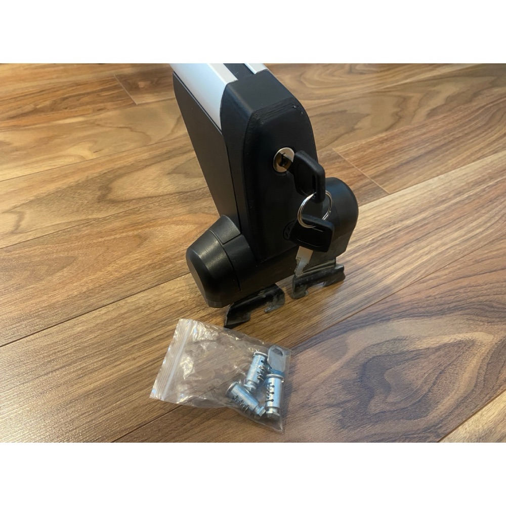 VW Golf/Jetta MK4 Çatı Ray Uç Kapakları
