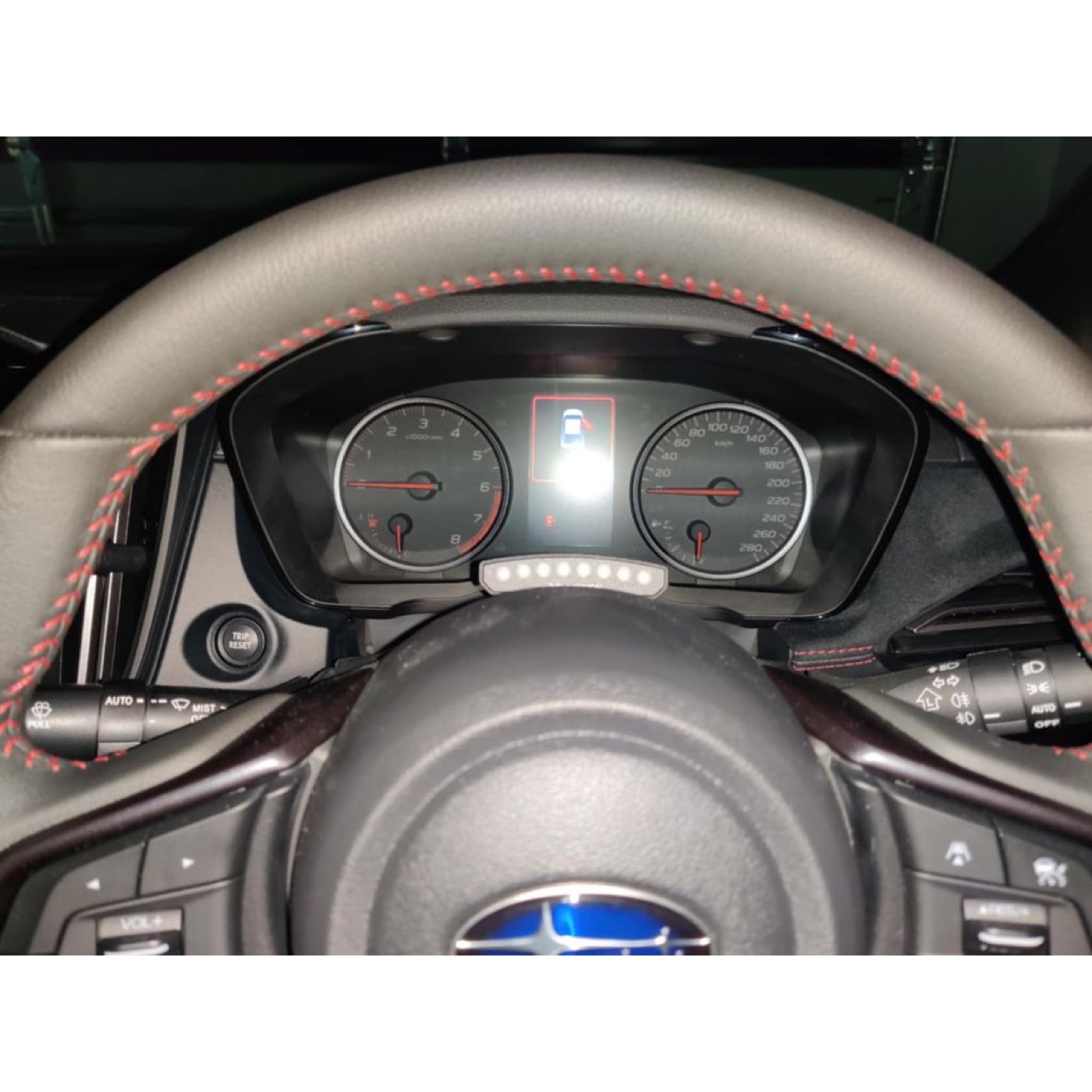 Subaru WRX VB Vites Değiştirme Işığı Montaj Aparatı görsel 3