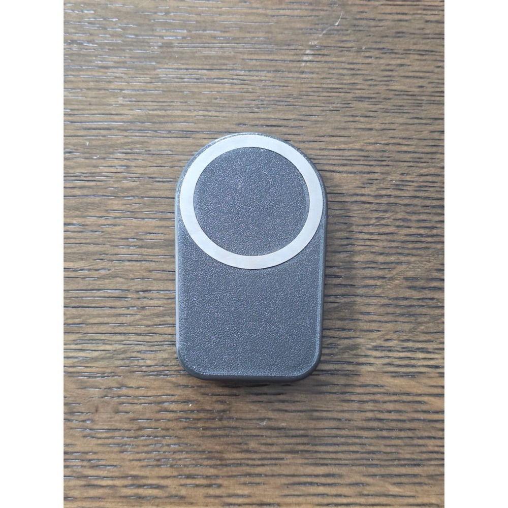 Bisiklet Garmin Çeyrek-Dönüş MagSafe Tutucusu