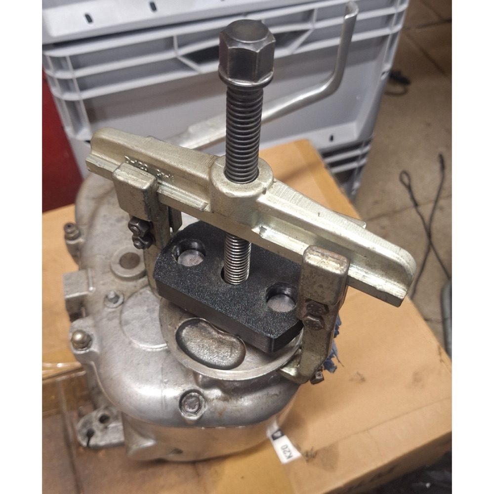 Şanzıman Flanşı Söküm Aleti (BMW R25/R26/R27 Uyumlu)