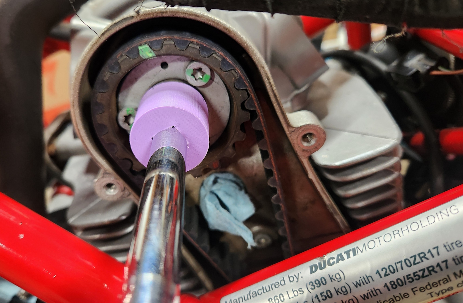 Ducati 2V Kam Kasnağı Döndürme Aleti görsel 3