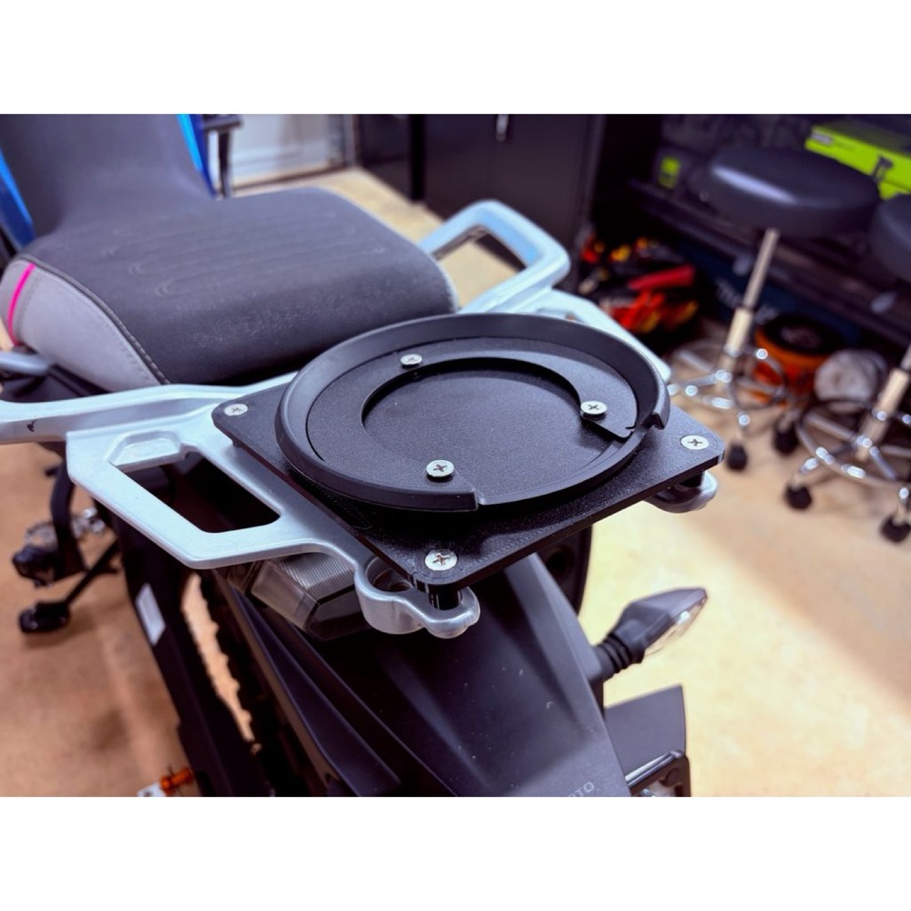CFMoto MT450 Givi Depo Çantası Bağlantı Plakası görsel 4