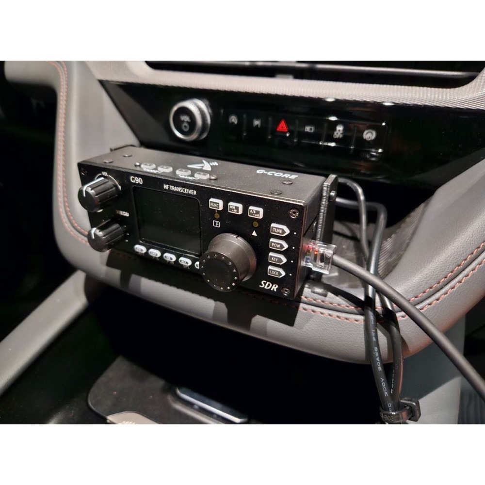 Ford Explorer (2025) El Telsizi Kafa Ünitesi Braketi görsel 2