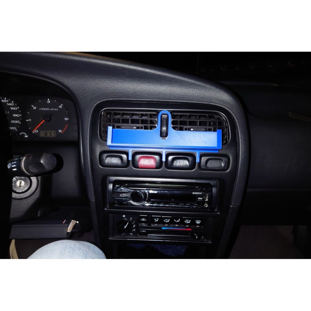 Nissan Primera (P10) havalandırma telefon tutucusu görsel 2