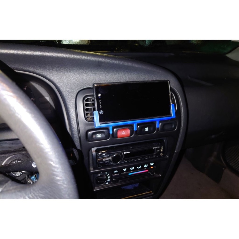 Nissan Primera (P10) havalandırma telefon tutucusu görsel 4