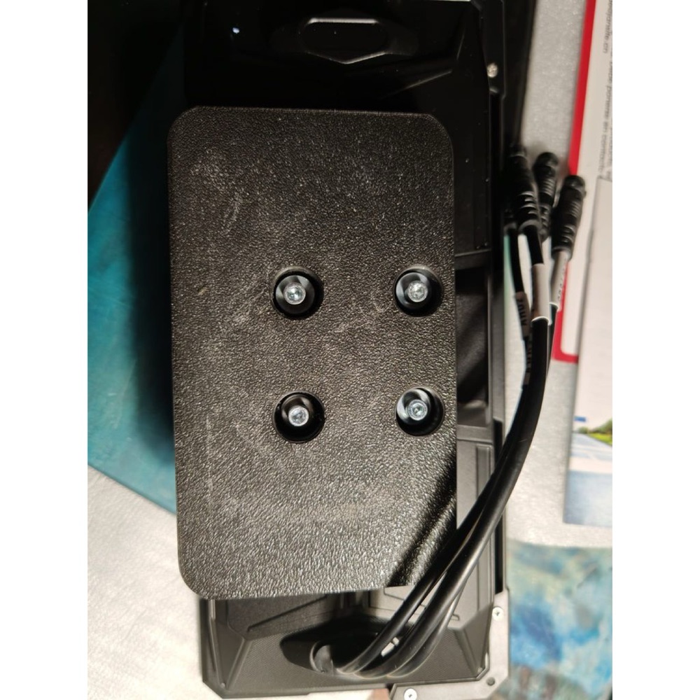 GPS Montaj Braketi (BMW R1200RT LC Uyumlu, 30mm Delik Aralığı) görsel 2
