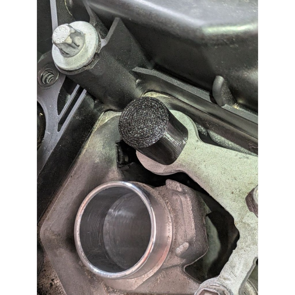 Yakıt Rayı Kapağı Seti (BMW N55 Motor Uyumlu)