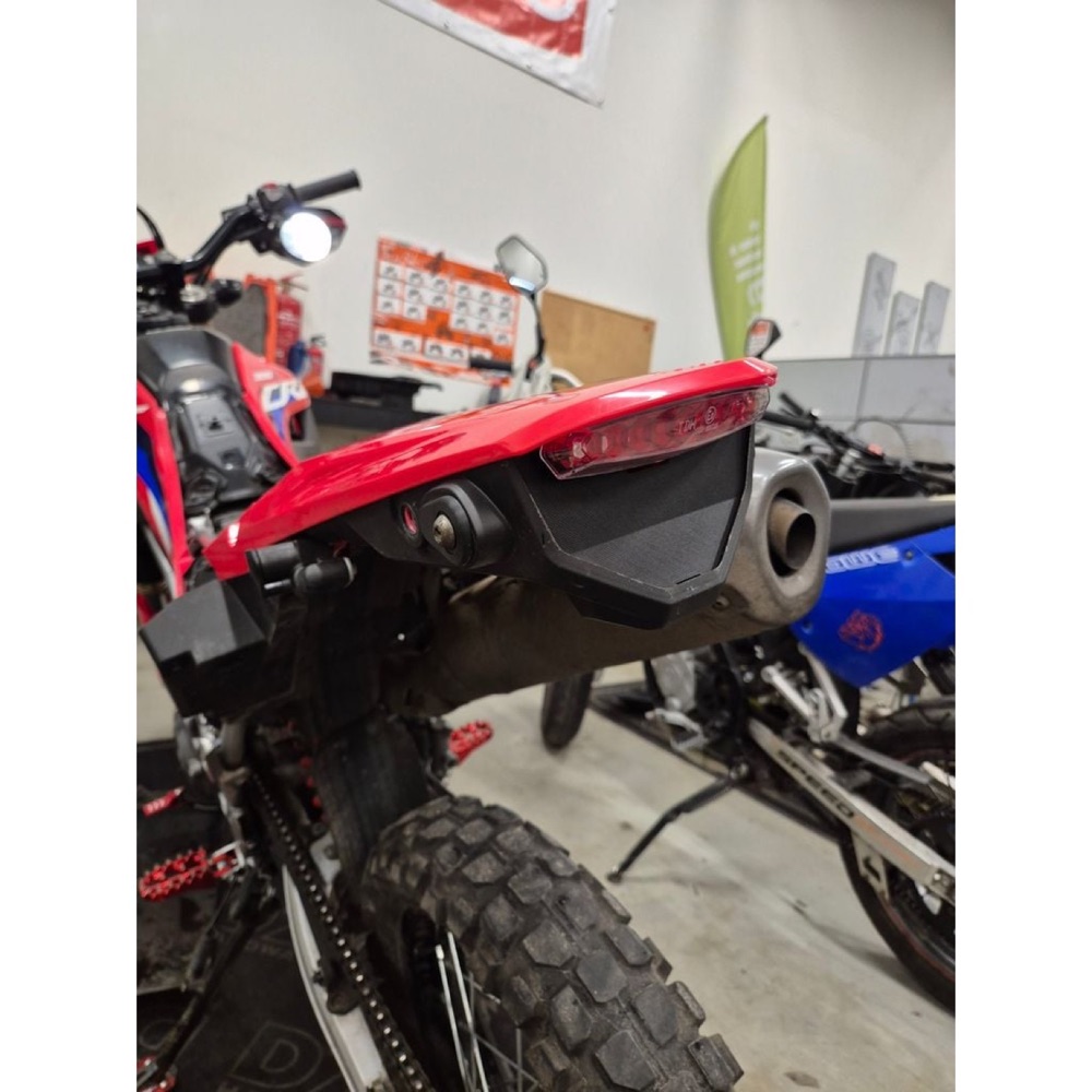 Honda CRF300L Arka Çamurluk Kapatma Plakası (Fender Eliminator)