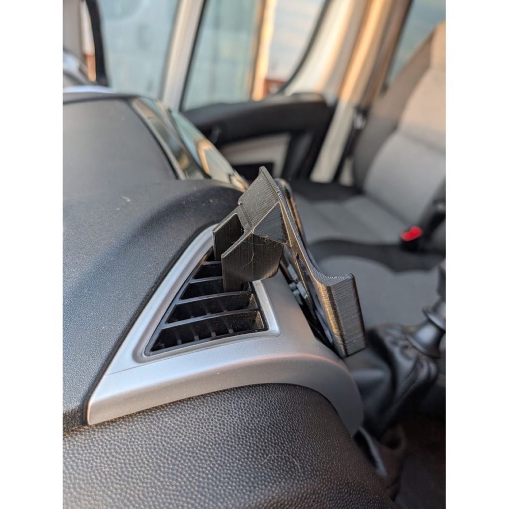 Fiat Ducato 2018 Köşe Menfez Telefon Tutucusu