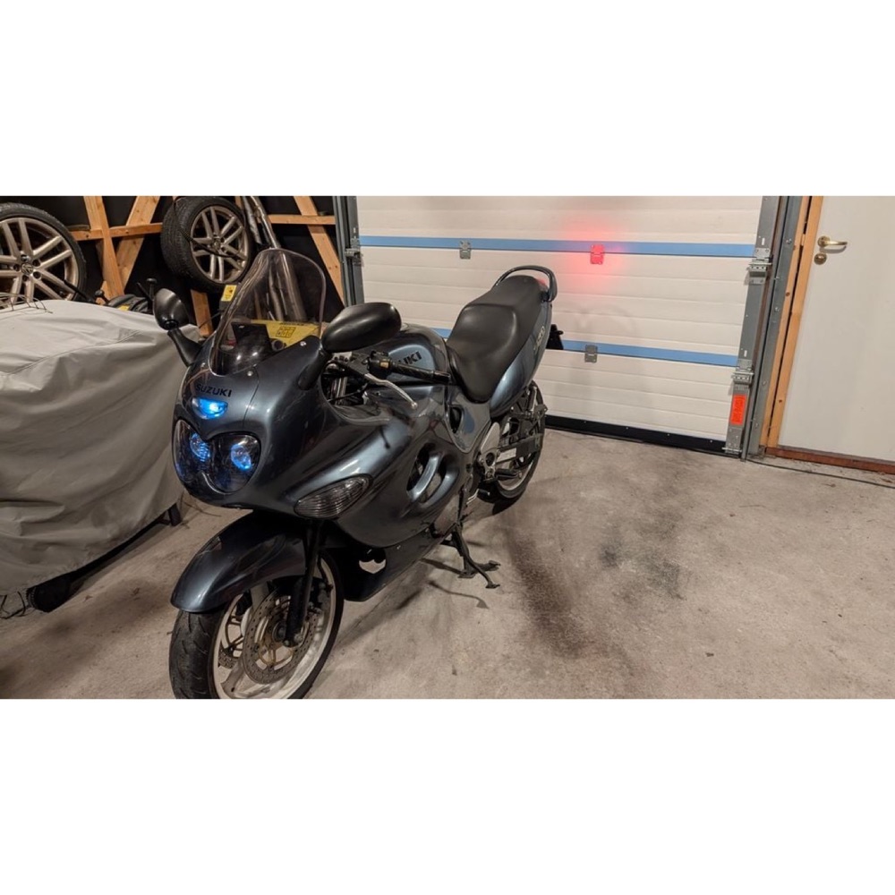 Suzuki GSX600F/750F Far LED Projektör Dönüşüm Braketi görsel 4