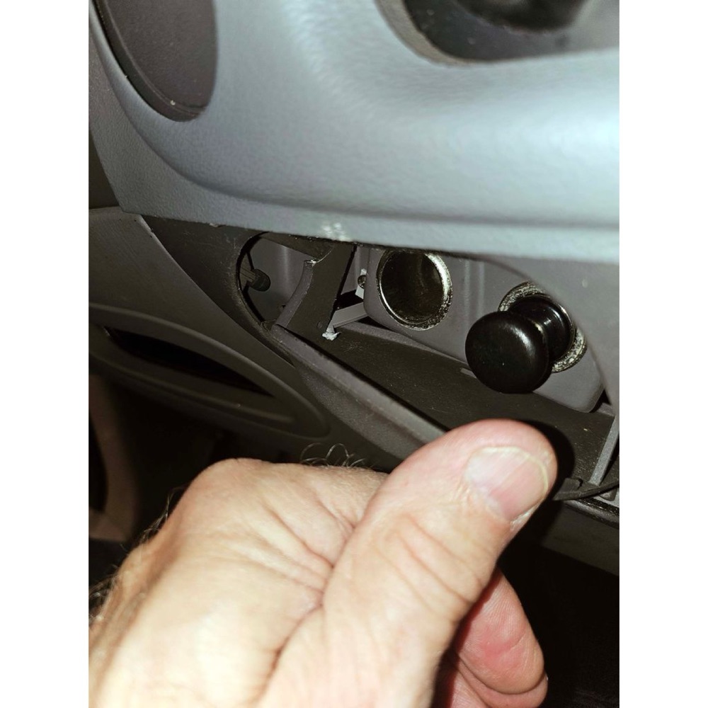Ford F-150 (1997+) Power Point Kapağı Yayı görsel 3
