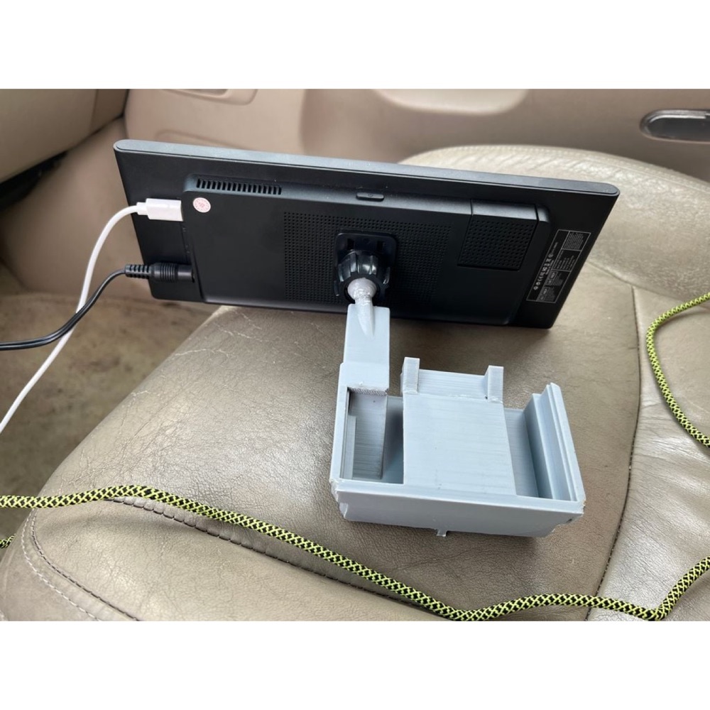 Lexus GX470 9.2" CarPlay Ekran Montajı (Küllük Yerine) görsel 3