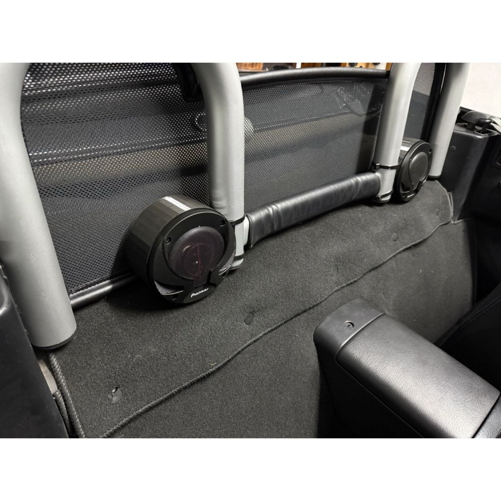 Mazda MX-5 Roll Bar Hoparlör Yuvası (50 mm)