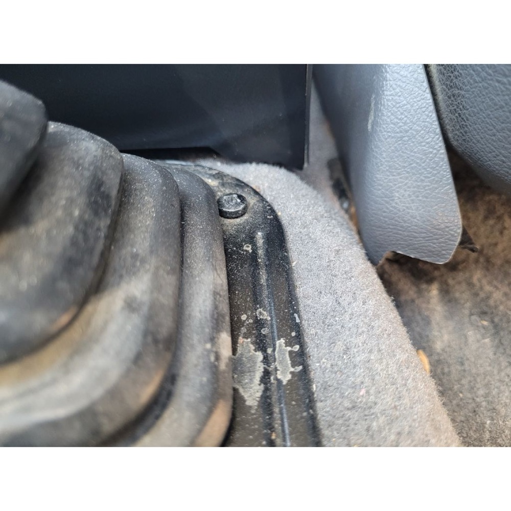 Toyota 4Runner 1. Nesil Konsol Kapatma Plakası görsel 2