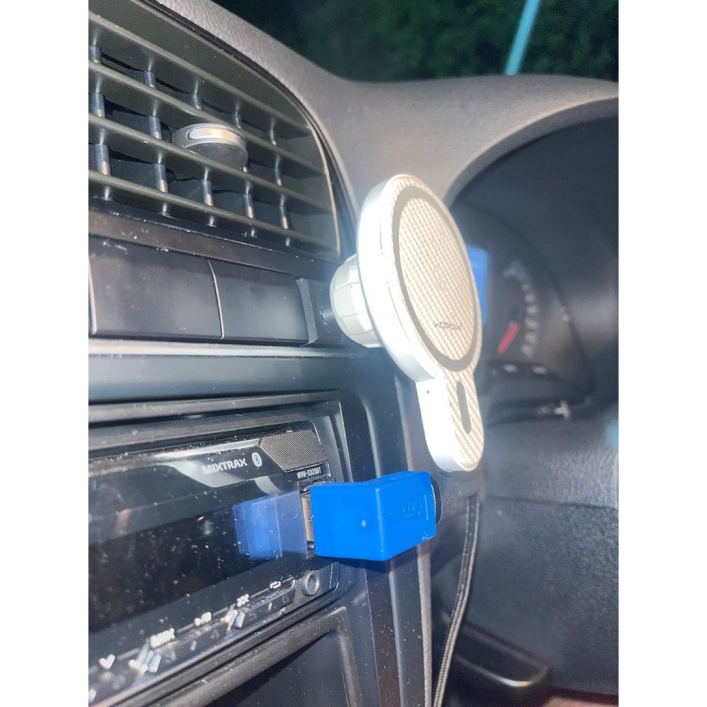 VW Polo MK5 Telefon Mount Bağlantı Boğazı