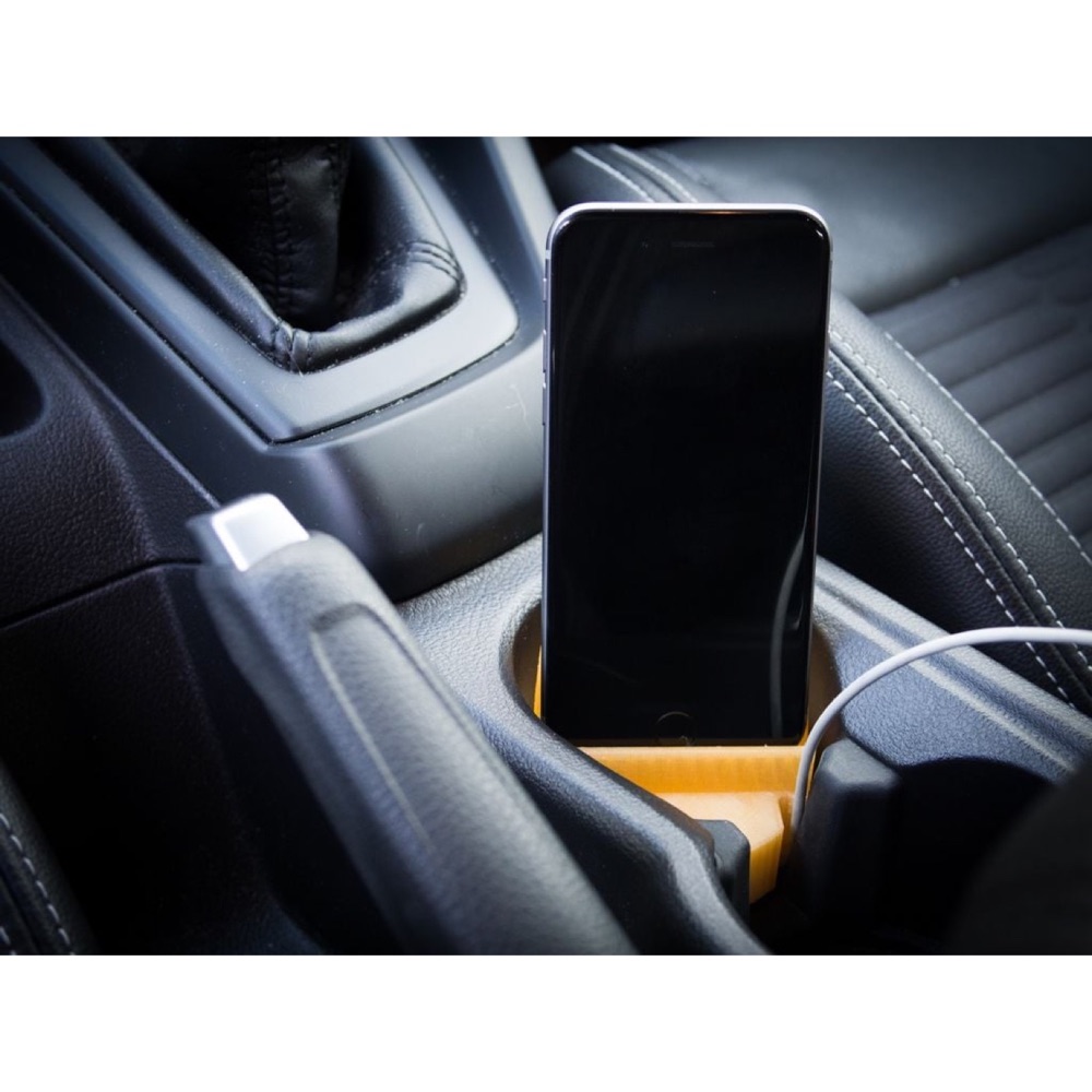 Ford Focus Bardaklık Telefon Dock görsel 6