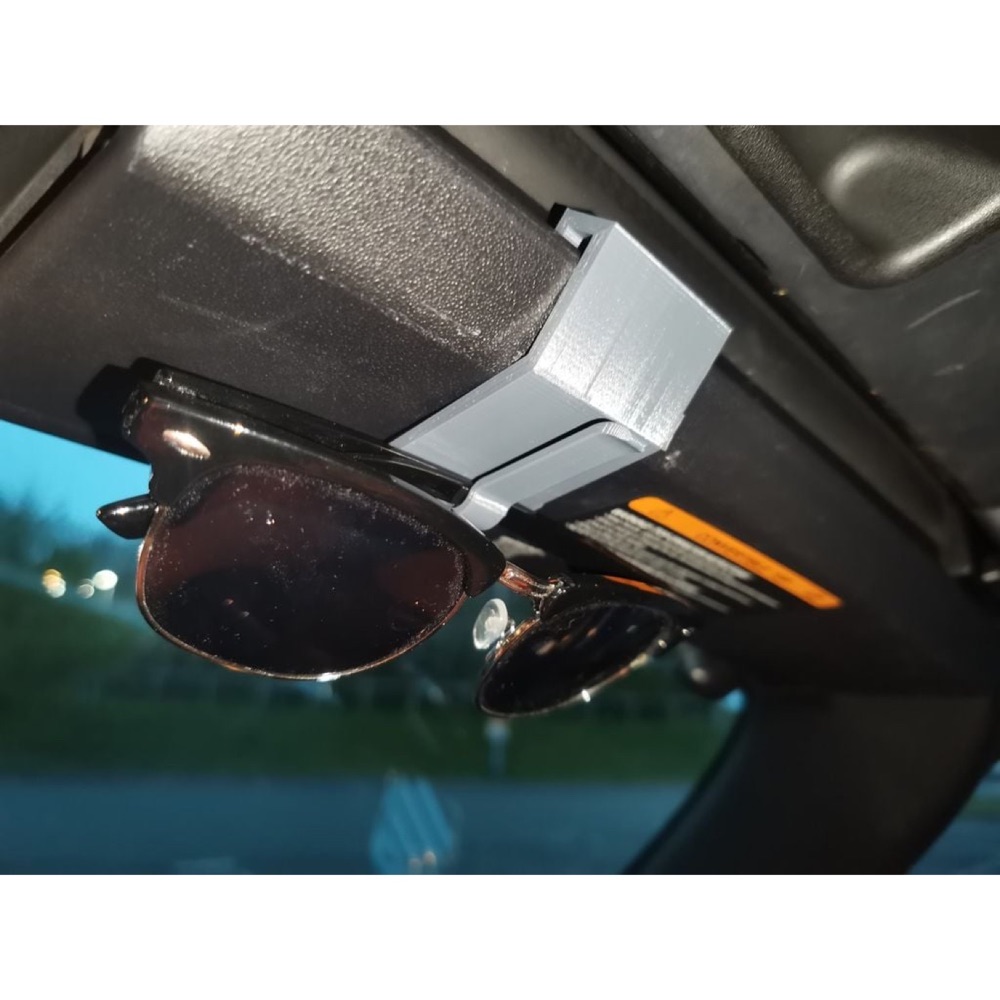 Mazda MX-5 NC Güneşlik Güneş Gözlüğü Klipsi görsel 2
