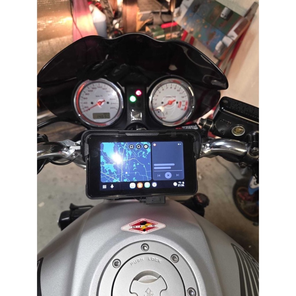 Honda Hornet 600 (2001-2005) Android Auto Navigasyon Tutucusu