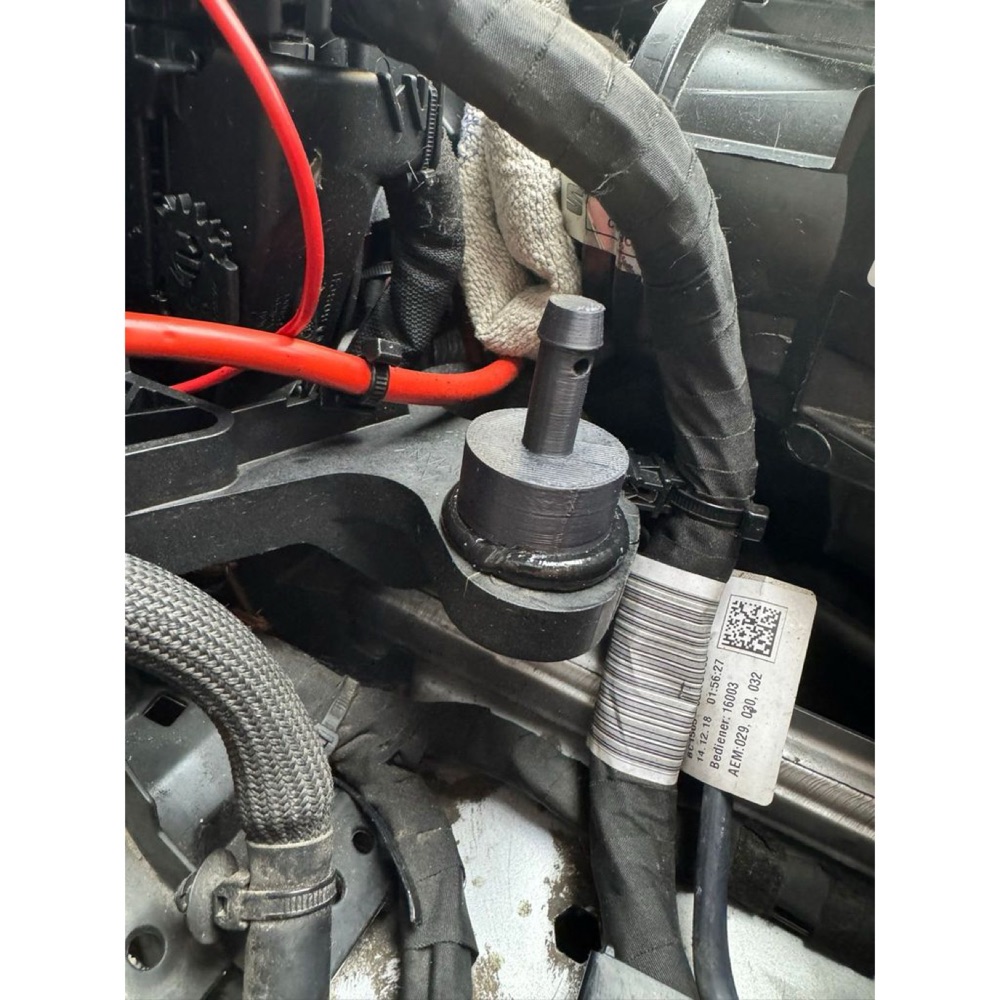 EA888 Hava Filtre Kutusu Tutucu (Golf 7 GTI / Seat Cupra 5F)