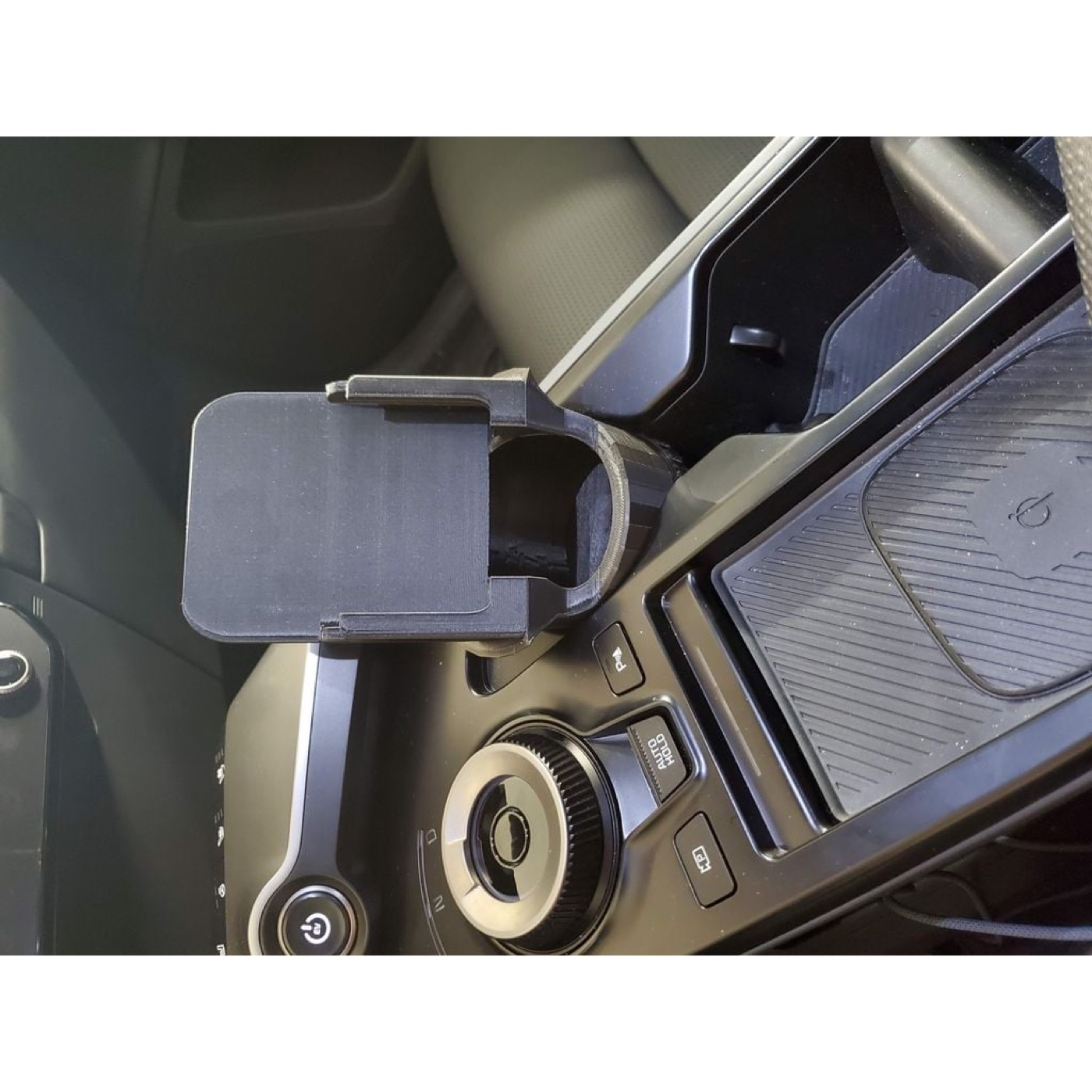 Kia EV6 Telefon Tutucusu görsel 2