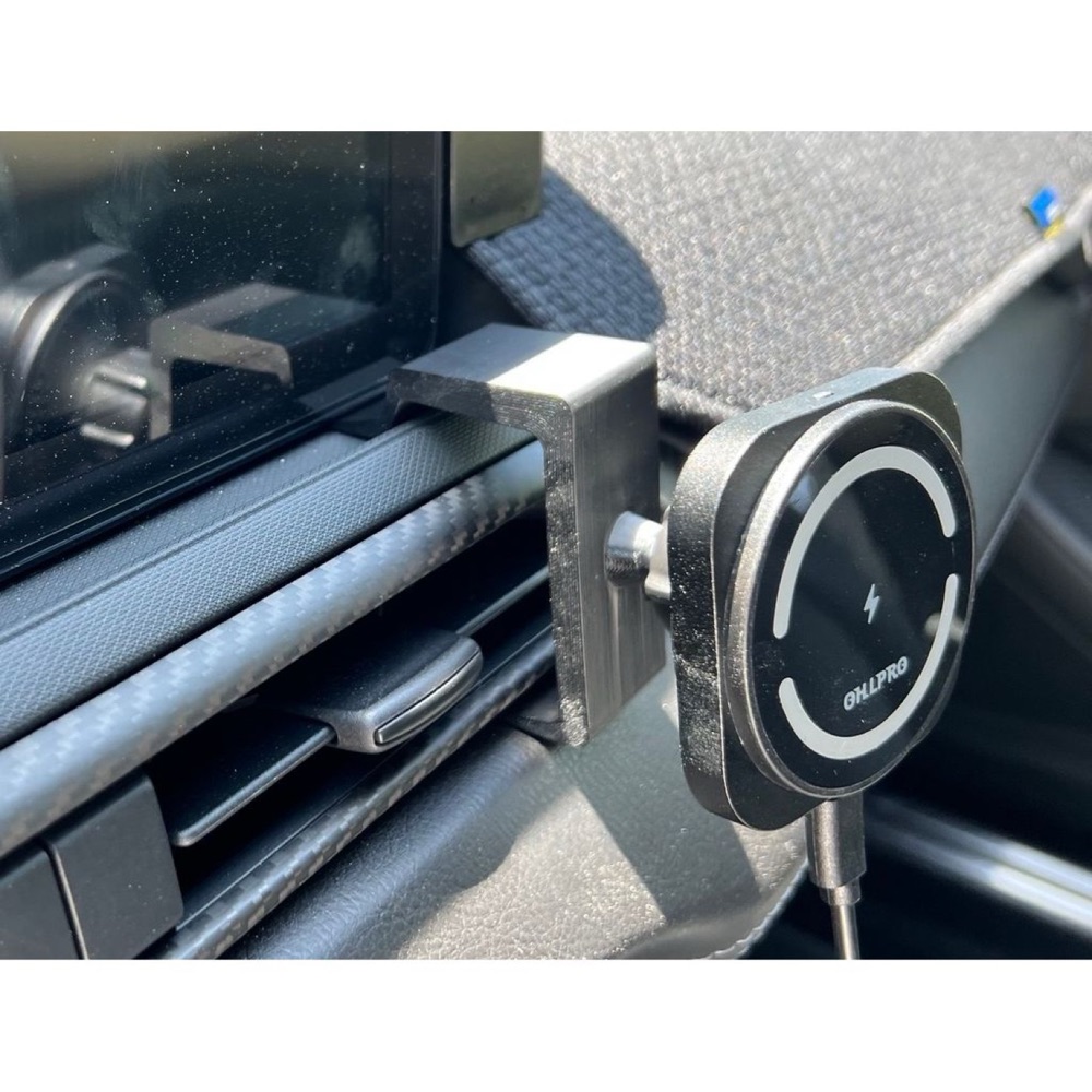 Mazda Miata ND MagSafe Şarj Telefon Tutucusu