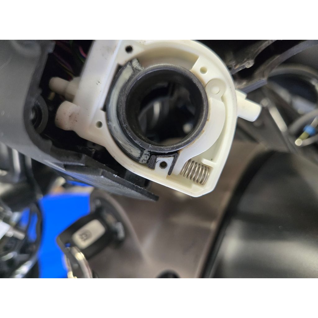 Husqvarna Svartpilen/Vitpilen 401 Gaz Kolu Aralayıcı