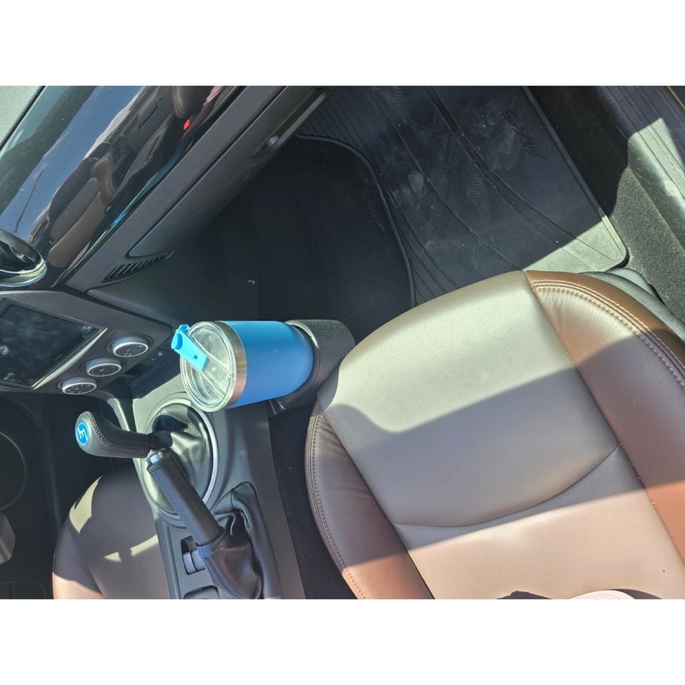 Mazda Miata NC Bardaklık görsel 4