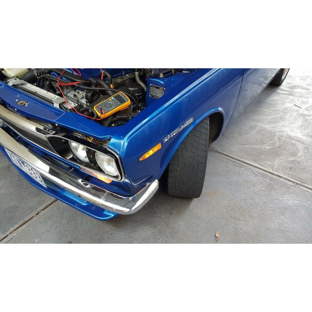 Datsun 510/1600 çamurluk sinyal lambası arka kapağı