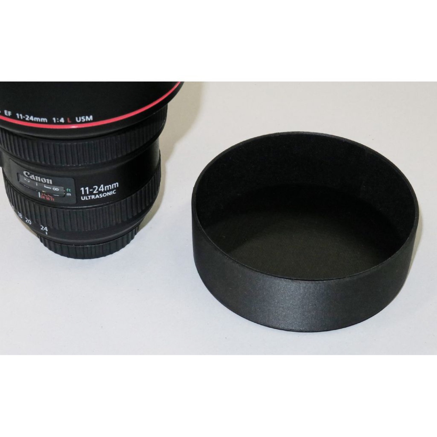 Canon EF 11-24mm Zoom Lens için Parasoley görsel 3