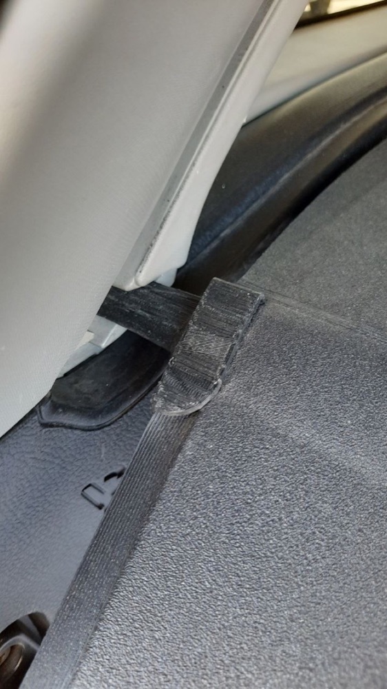Toyota Auris Sol Bagaj Pandizot Klipsi