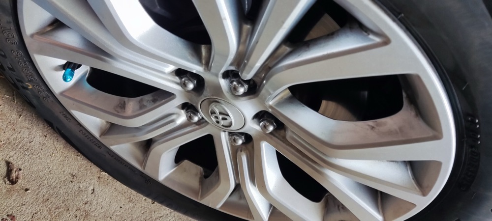 Toyota Jant Göbek Arması 60 mm görsel 2