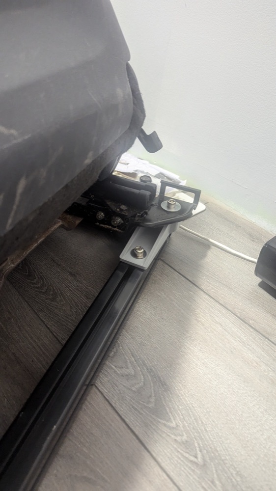 Toyota Koltuk Adaptörü (4040 Alüminyum Profil Uyumlu) görsel 3