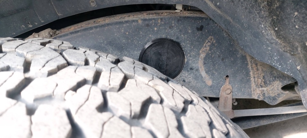 Toyota Land Cruiser Şasi Delik Kapağı görsel 2