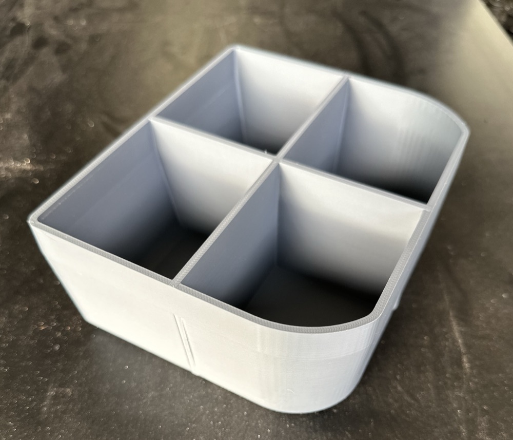 Toyota Land Cruiser Cool Box Alt Düzenleyici Tepsi görsel 2