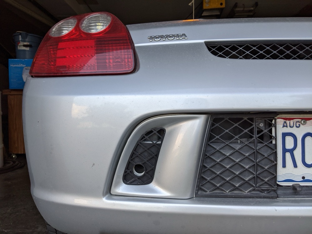 Toyota MR2 Spyder Arka Izgara Eki