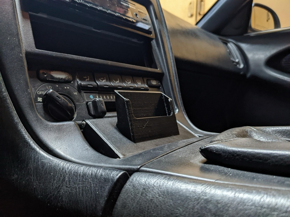 Toyota MR2 SW20 Küllük Kapağı ve Telefon Tutucu
