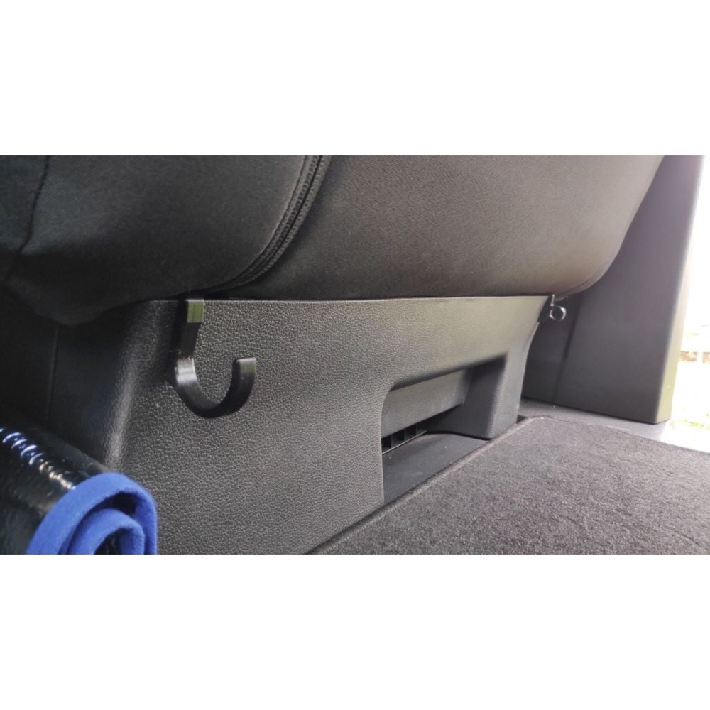 Toyota Proace Şemsiye Askı ve Tutucu Aparat Seti görsel 3