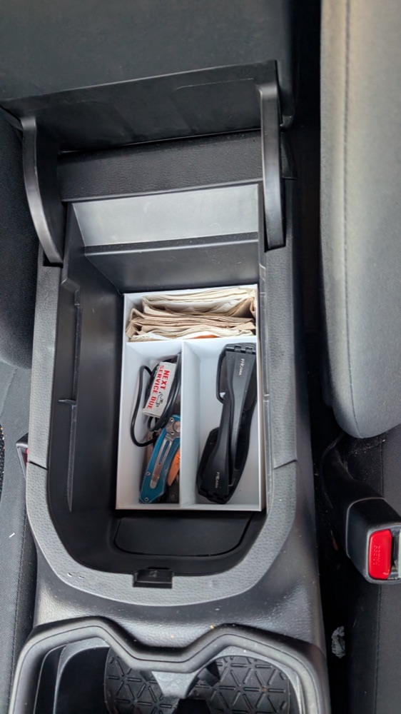 Toyota RAV4 Konsol İçi Düzenleyici Organizer görsel 2