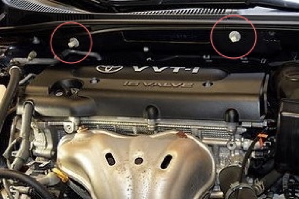 Toyota / Scion Motor Paneli Isı Yalıtım Klipsi görsel 3