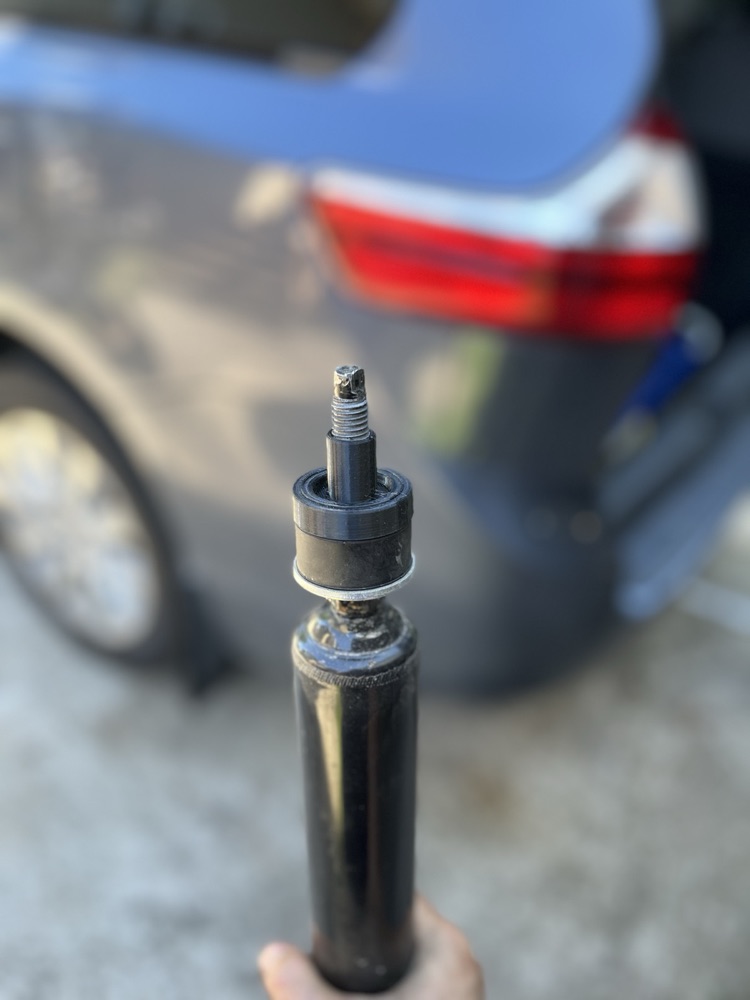 Toyota Sienna Gen3 Monroe Amortisör Adaptörü görsel 2
