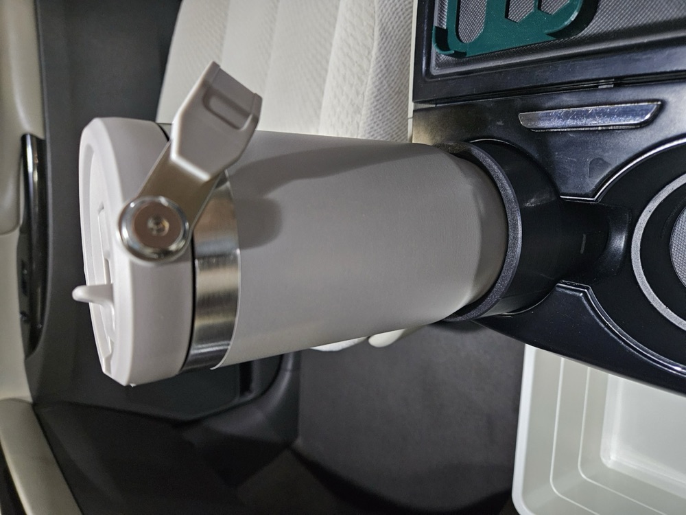 Toyota Sienna Stanley 30 oz Bardak Tutucu Adaptörü