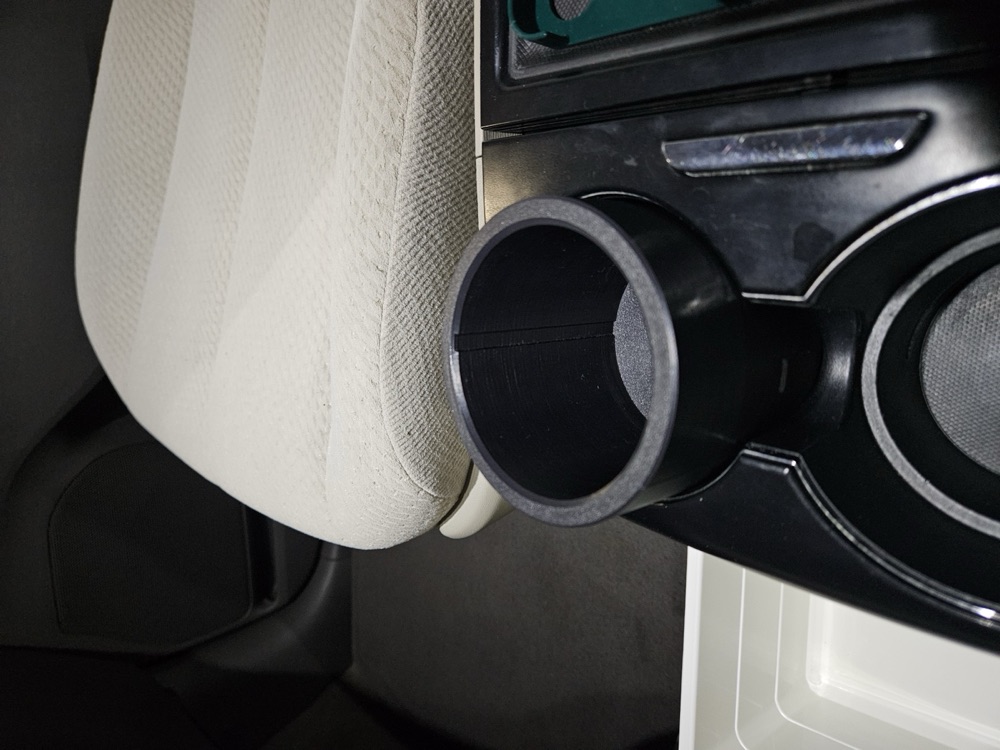 Toyota Sienna Stanley 30 oz Bardak Tutucu Adaptörü görsel 2