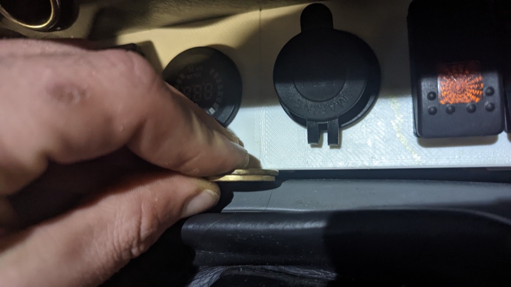Toyota Tacoma 2. Nesil Manuel Vites Orta Konsol Anahtar Paneli