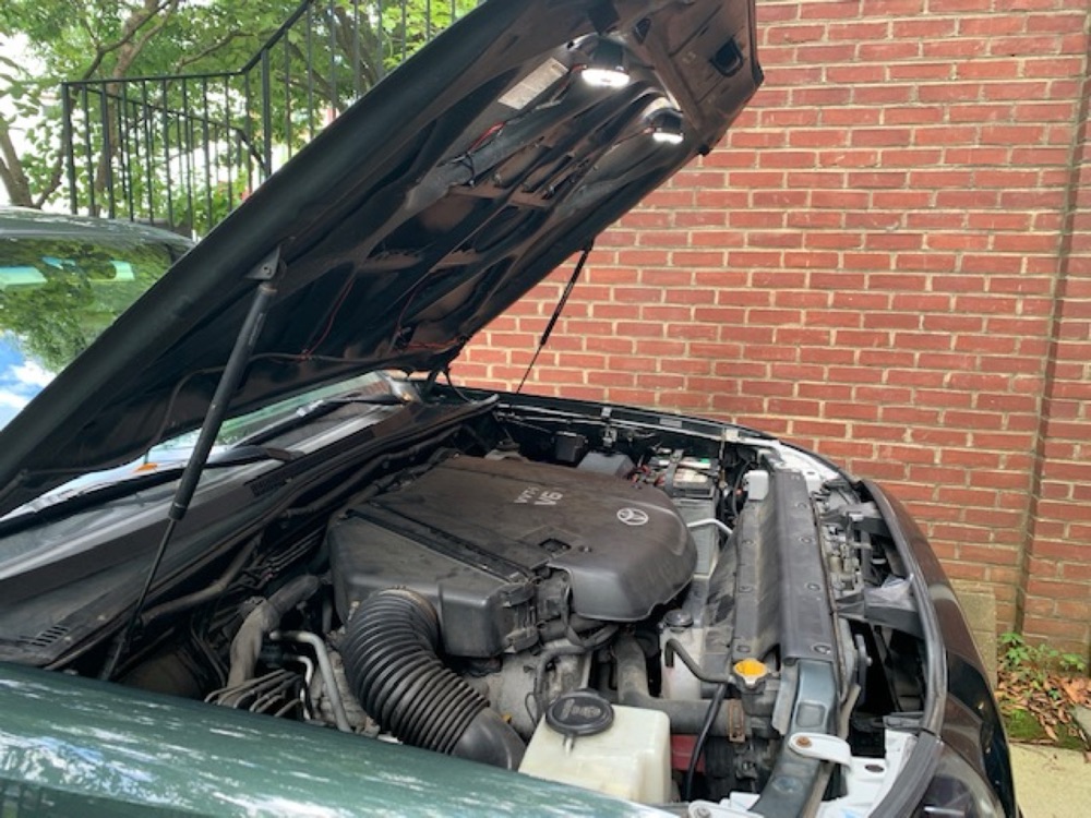 Toyota Tacoma Kaput Altı Aydınlatma Braketi (KC Cyclone V2 Uyumlu) görsel 2