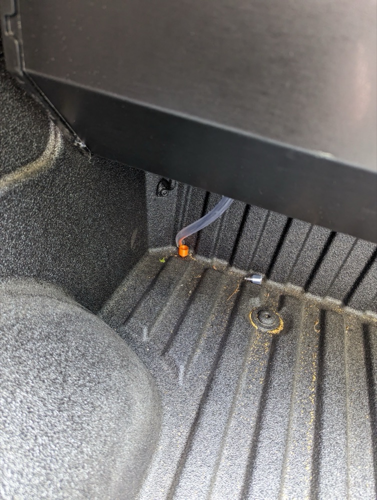 Toyota Tundra (2023) Tahliye Adaptörü