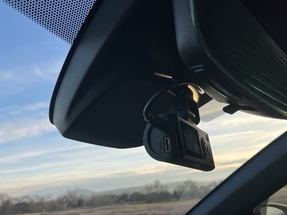 Toyota Uyumlu Entegre Ön Cam Yol Kamerası ve GoPro Montaj Aparatı