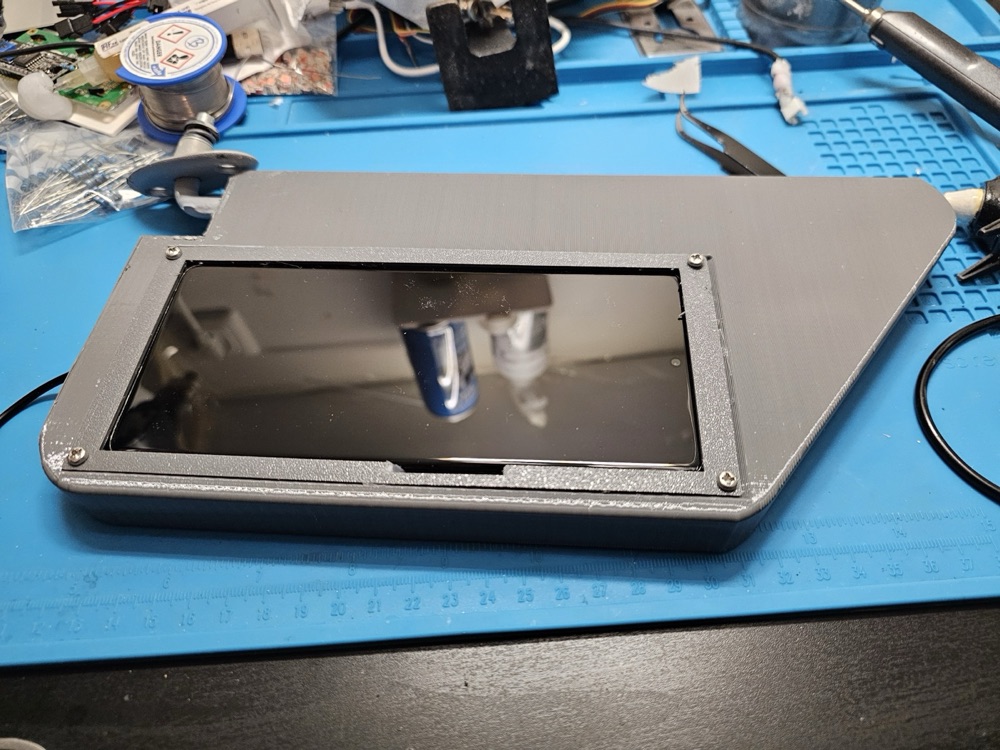 Toyota Yaris Navigasyon ve Telefon Entegreli Güneşlik görsel 2