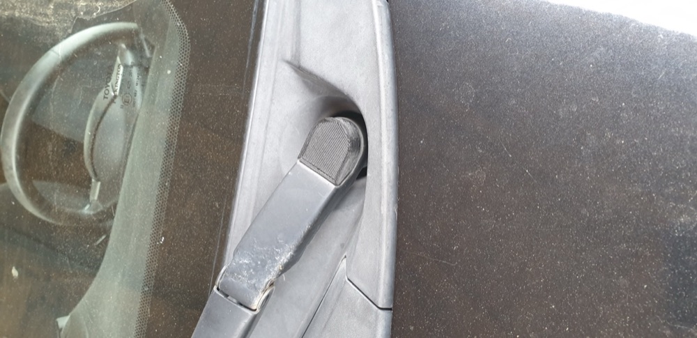 Toyota Yaris Silecek Kolu Uç Kapağı