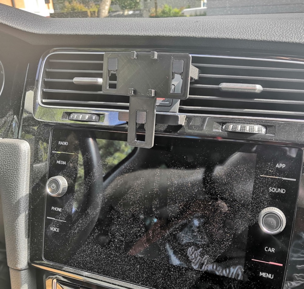 Volkswagen Golf 7 Auto-Vox Ekran Tutucu Braketi görsel 2